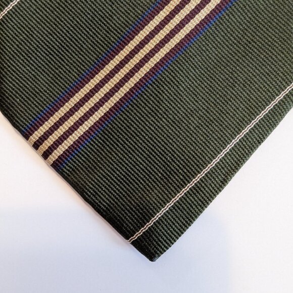 Hugo Boss Khaki Diagonal Striped 100% Silk Tie - Made in Italy - Picture 4 of 8